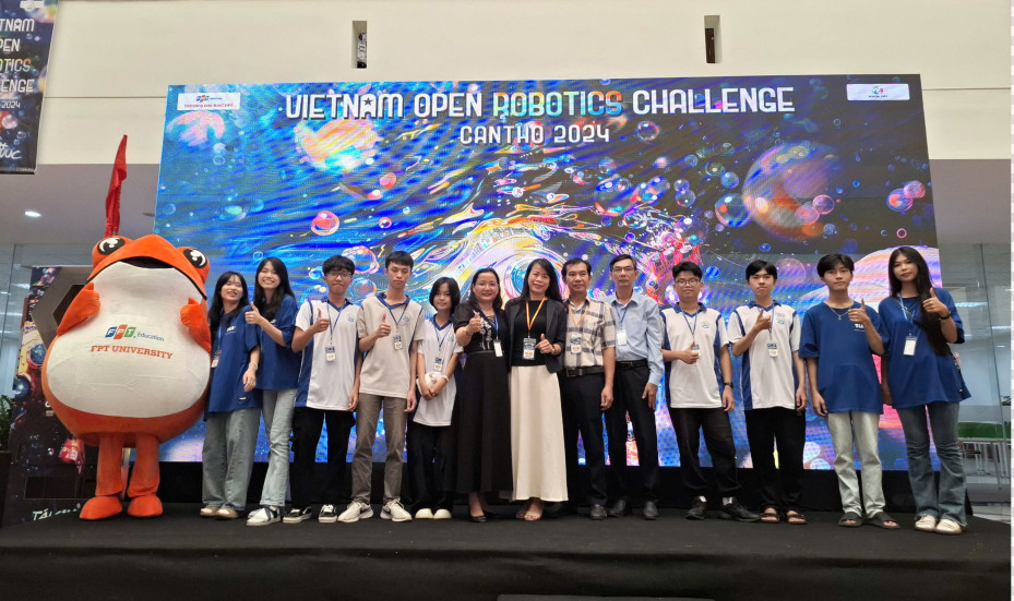 CUỘC THI VIETNAM OPEN ROBOTICS CHALLENGE 2024